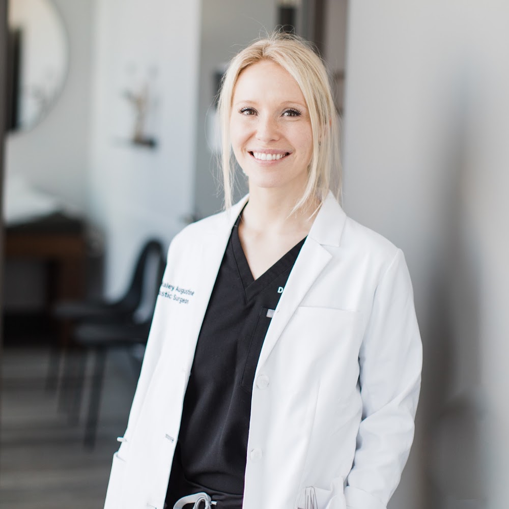 Dr. Haley Augustine - Toronto Plastic Surgeon