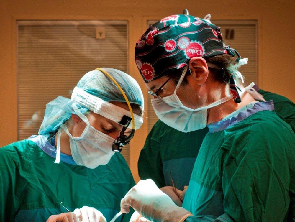 DR. JEFFREY A. FIALKOV